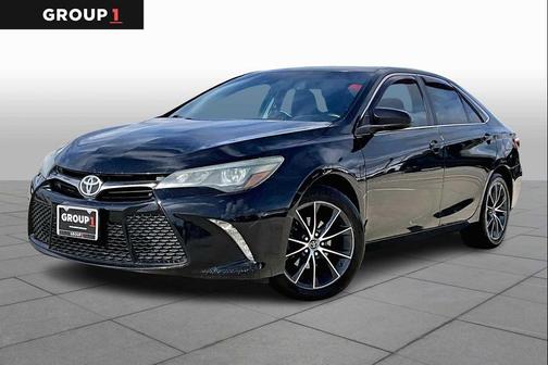 2016 Toyota Camry XSE