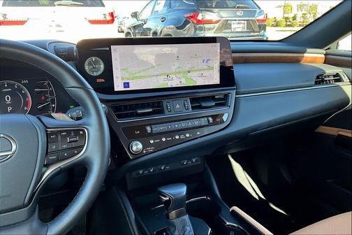 2025 Lexus ES 350 Base