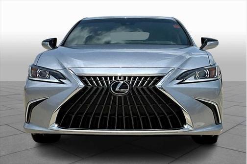 2025 Lexus ES 300h Base