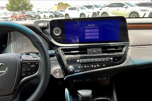 2025 Lexus ES 300h Base
