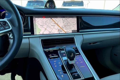 2020 Porsche Panamera 4