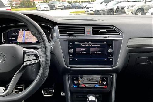 2022 Volkswagen Tiguan 2.0T SEL R-Line 4MOTION