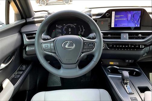 2025 Lexus UX 300h Base
