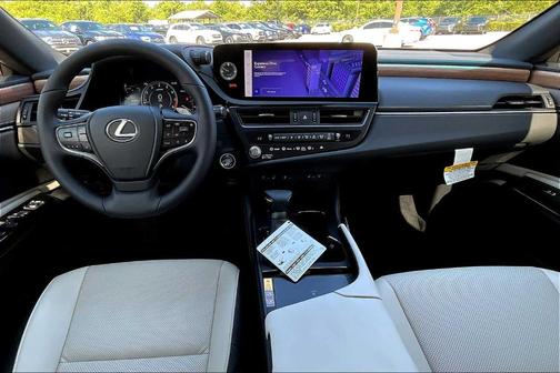 2025 Lexus ES 350