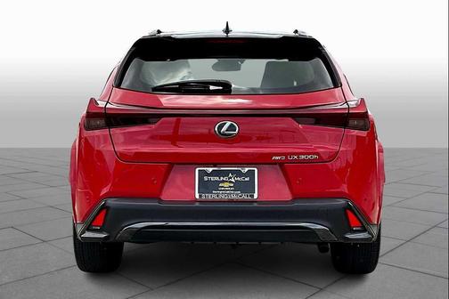 2025 Lexus UX 300h F SPORT Handling