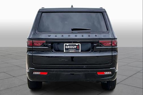 2023 Jeep Wagoneer Series II Carbide 4x2