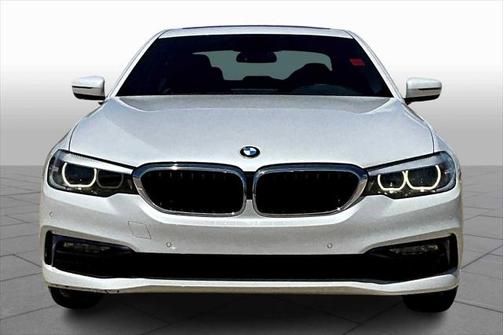 2017 BMW 530 530i