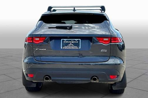 2018 Jaguar F-PACE 25t R-Sport