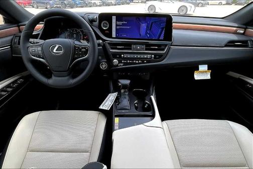 2025 Lexus ES 350