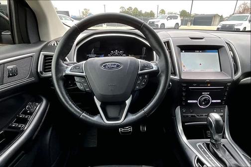 2016 Ford Edge Sport