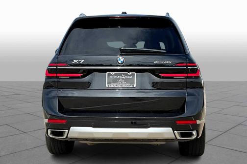 2023 BMW X7 xDrive40i