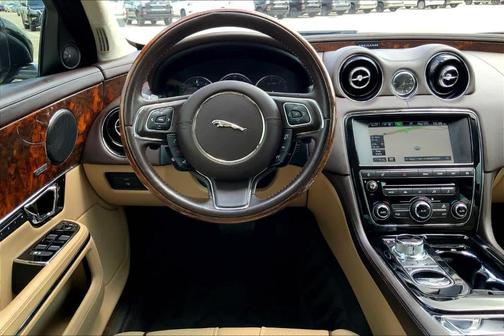 2015 Jaguar XJ XJL Portfolio