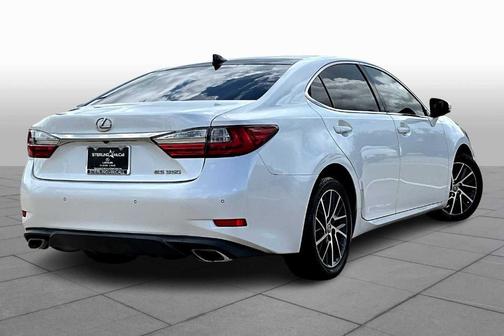 2016 Lexus ES 350 Base