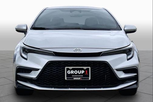 Classic Silver Metallic 2025 Toyota Corolla SE