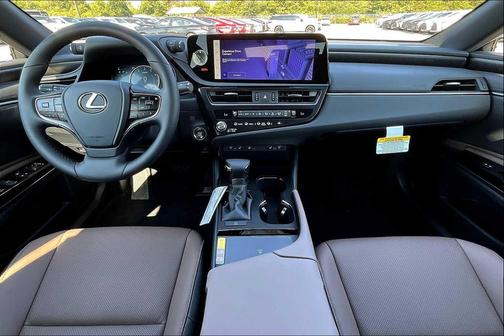 2025 Lexus ES 350 Base