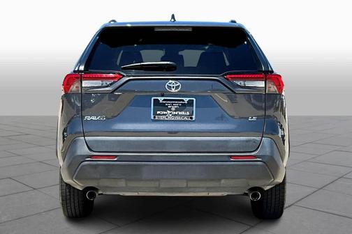 2019 Toyota RAV4 LE