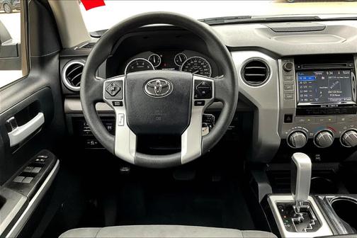 2017 Toyota Tundra SR5