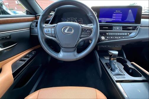 2025 Lexus ES 350 Base