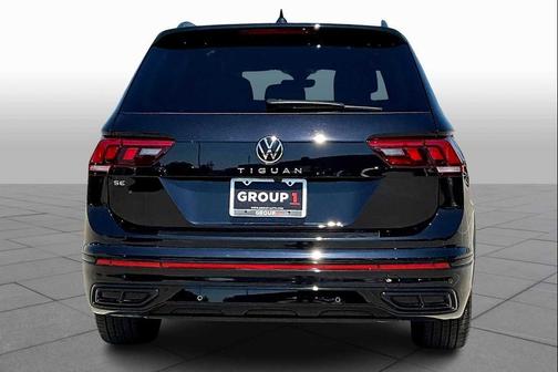 2024 Volkswagen Tiguan 2.0T SE R-Line Black