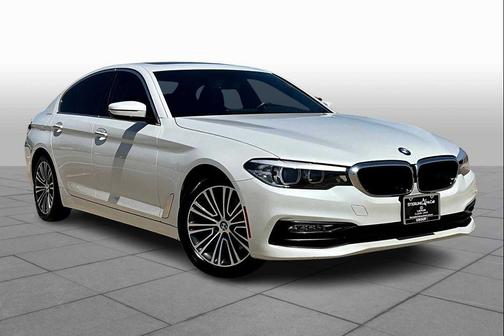 2018 BMW 530 530i