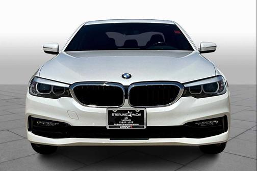 2018 BMW 530 530i