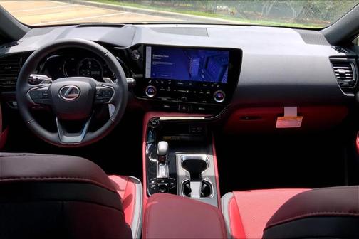 2025 Lexus NX 350h Premium