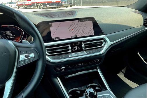2022 BMW 330 330i