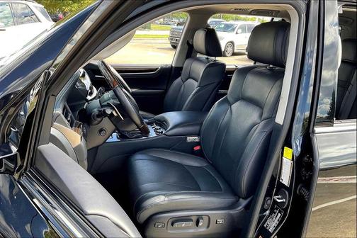 2018 Lexus LX 570 Base