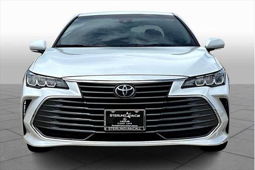 2022 Toyota Avalon XLE