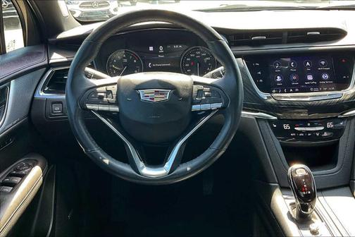 2021 Cadillac XT6 Premium Luxury FWD