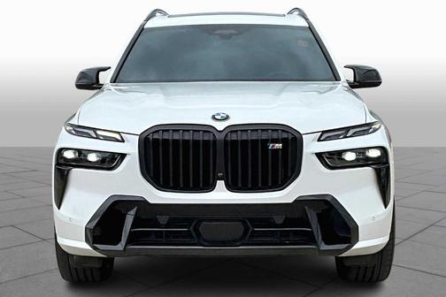 2024 BMW X7 M60i