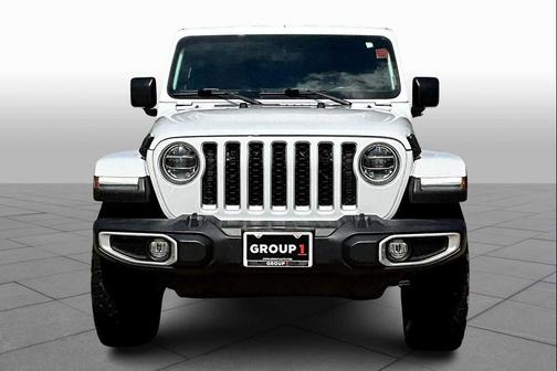 2022 Jeep Gladiator Overland