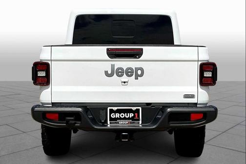 2022 Jeep Gladiator Overland