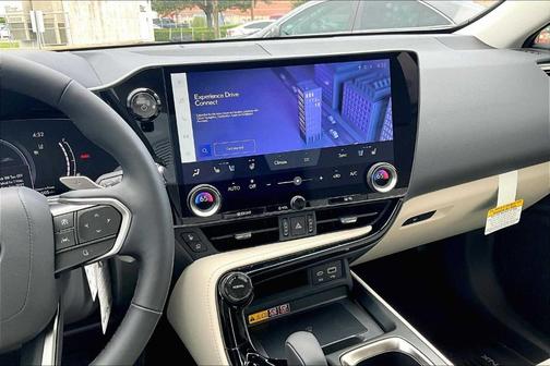 2025 Lexus NX 350h Luxury