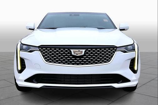 2022 Cadillac CT4 Luxury
