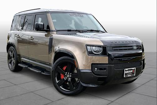 2025 Land Rover Defender 110 P400 X