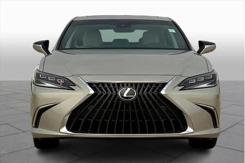 2025 Lexus ES 300h Ultra Luxury