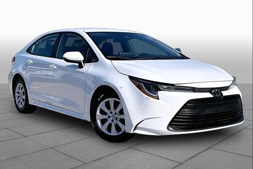 Ice Cap 2024 Toyota Corolla LE