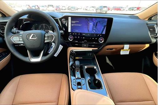 2025 Lexus NX 350h Premium