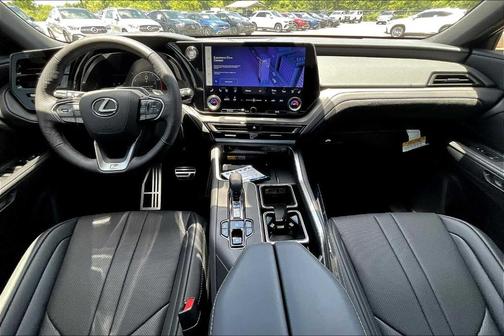 2025 Lexus TX 350 F HANDLING