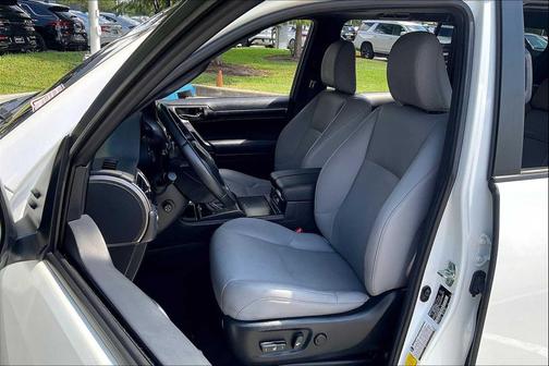 2023 Lexus GX 460 Base