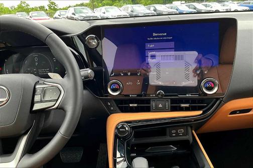 2025 Lexus NX 350h Luxury