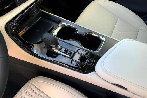2025 Lexus NX 350h Luxury