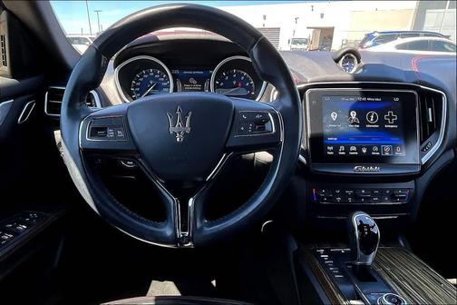 Blu Emozione Mica 2017 Maserati Ghibli S Q4