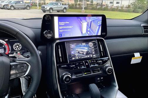 2025 Lexus LX 700h F SPORT