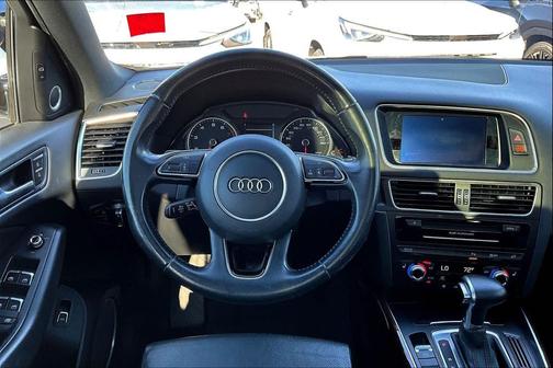 2015 Audi Q5 2.0T Premium Plus