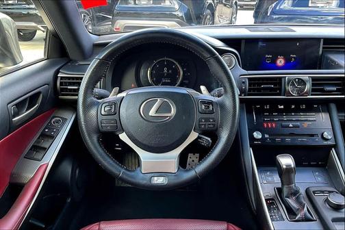 2018 Lexus IS 300 Base