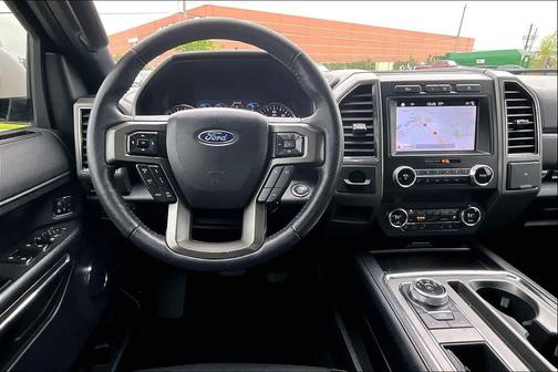 White Platinum Metallic Tri-Coat 2019 Ford Expedition XLT