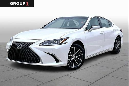 2025 Lexus ES 300h Base