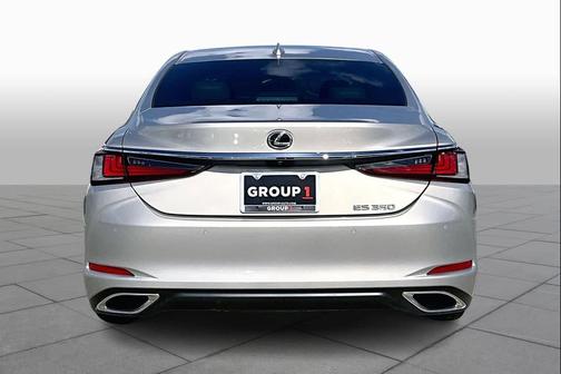 2023 Lexus ES 350 Base